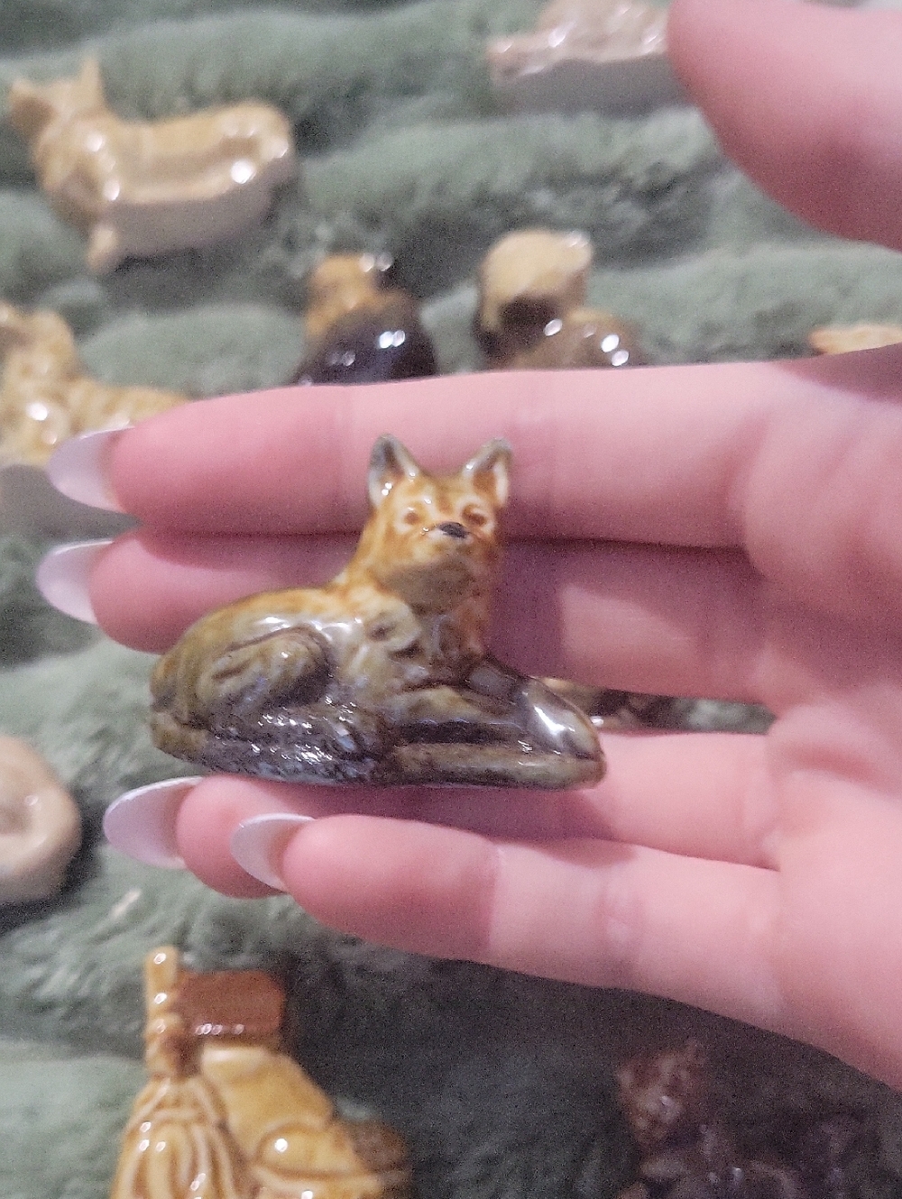 Ceramic Fox Figurine - Brown